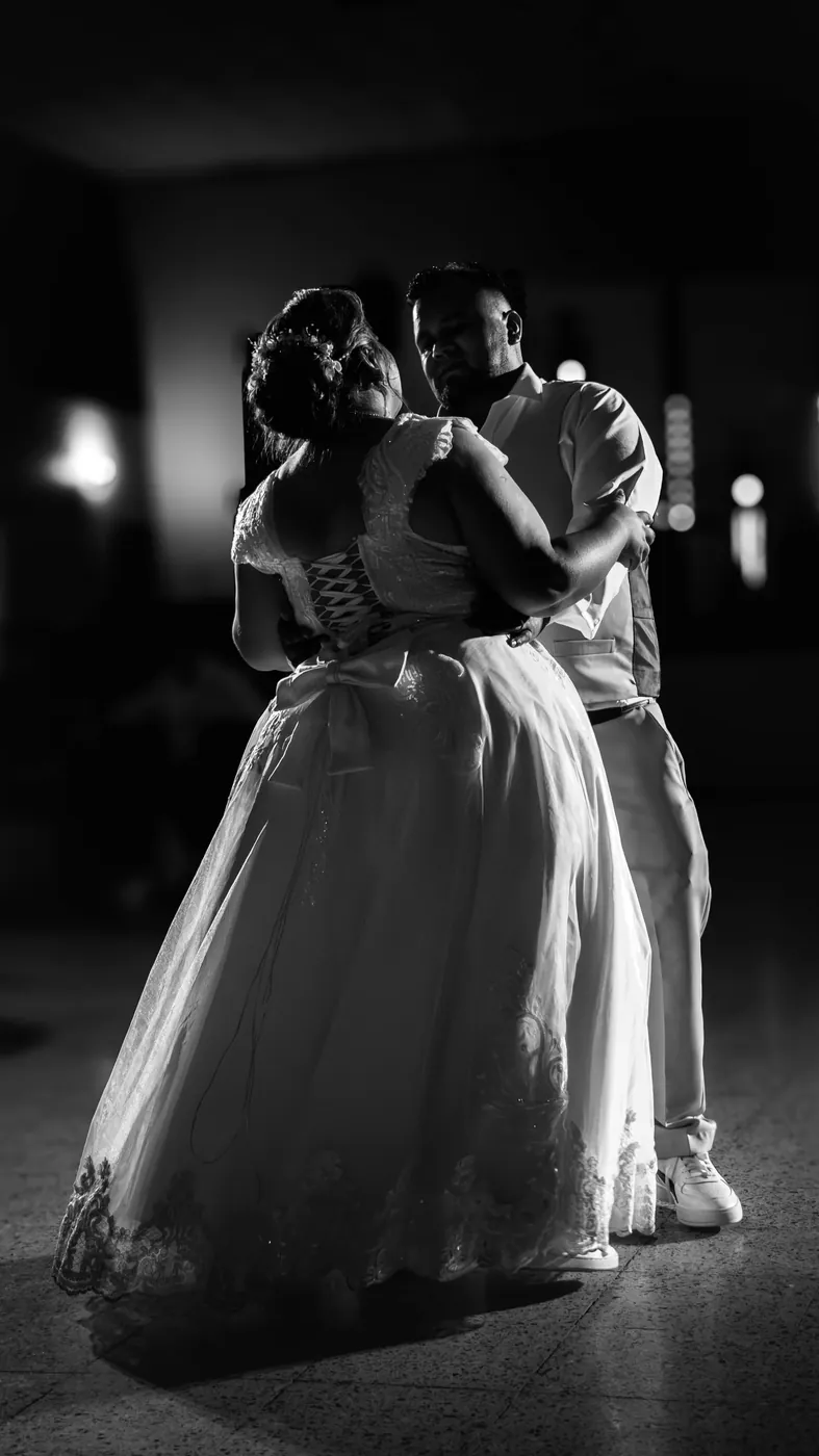 First Dance · Devon